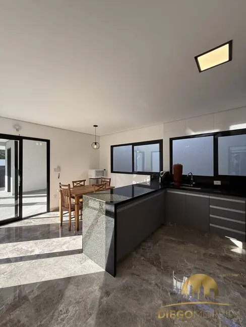 Foto 6 de Casa de Condomínio com 3 quartos à venda, 234m2 em Atibaia - SP