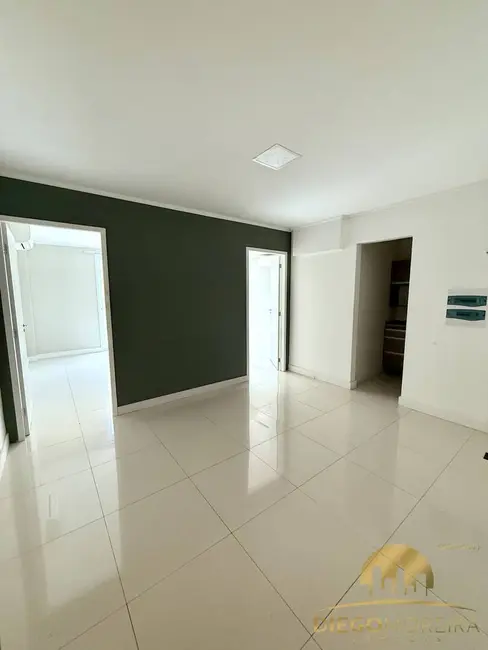 Foto 2 de Sala Comercial para alugar, 44m2 em Alvinópolis, Atibaia - SP