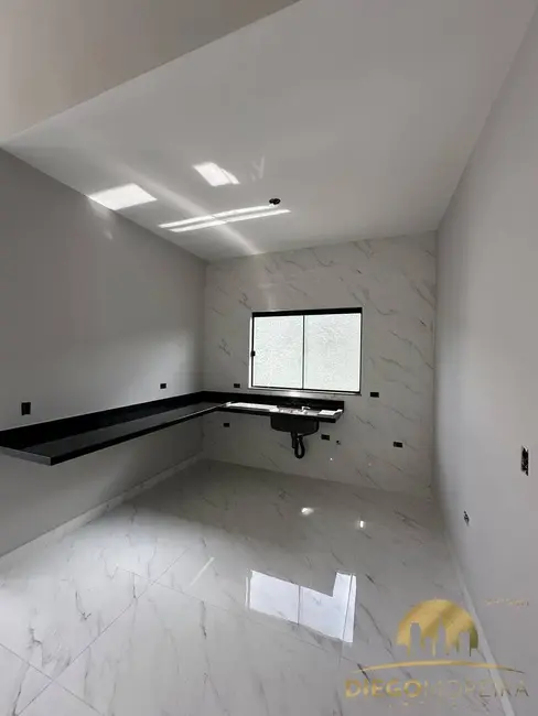 Foto 4 de Casa com 3 quartos à venda, 105m2 em Atibaia - SP
