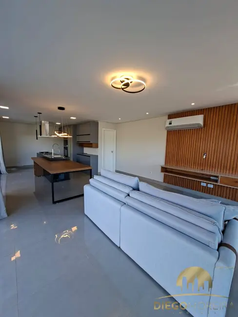 Casa de Condomínio com 3 quartos à venda, 246m2 em Condomínio Vale das Águas, Braganca Paulista - SP - imagem 6 Foto 6 de Casa de Condomínio com 3 quartos à venda, 246m2 em Condomínio Vale das Águas, Braganca Paulista - SP