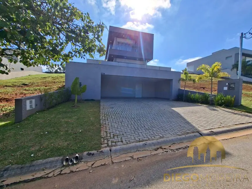 Casa de Condomínio com 3 quartos à venda, 246m2 em Condomínio Vale das Águas, Braganca Paulista - SP - imagem 2 Foto 2 de Casa de Condomínio com 3 quartos à venda, 246m2 em Condomínio Vale das Águas, Braganca Paulista - SP