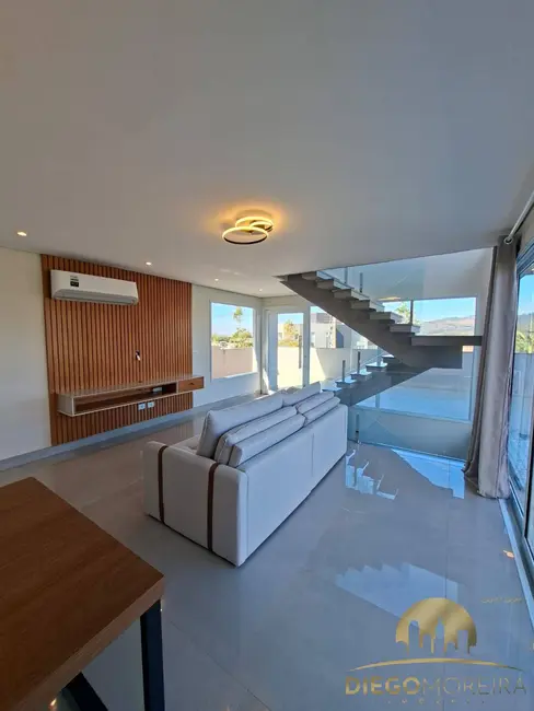 Casa de Condomínio com 3 quartos à venda, 246m2 em Condomínio Vale das Águas, Braganca Paulista - SP - imagem 5 Foto 5 de Casa de Condomínio com 3 quartos à venda, 246m2 em Condomínio Vale das Águas, Braganca Paulista - SP