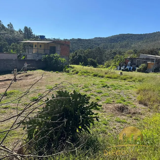 Foto 1 de Terreno / Lote à venda, 663m2 em Mairipora - SP