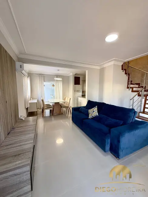 Foto 6 de Casa com 3 quartos à venda e para alugar, 95m2 em Nova Cerejeira, Atibaia - SP