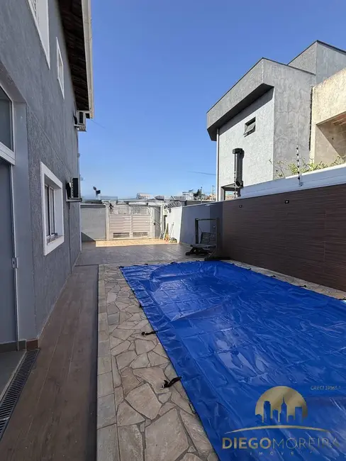 Foto 2 de Casa com 3 quartos à venda e para alugar, 95m2 em Nova Cerejeira, Atibaia - SP