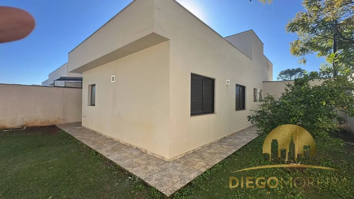 Casa de Condomínio com 3 quartos para alugar, 200m2 em Jardim Ipê, Atibaia - SP - imagem 2 Foto 2 de Casa de Condomínio com 3 quartos para alugar, 200m2 em Jardim Ipê, Atibaia - SP