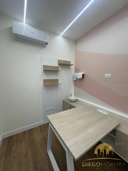 Foto 8 de Sala Comercial para alugar, 200m2 em Cidade Satélite, Atibaia - SP