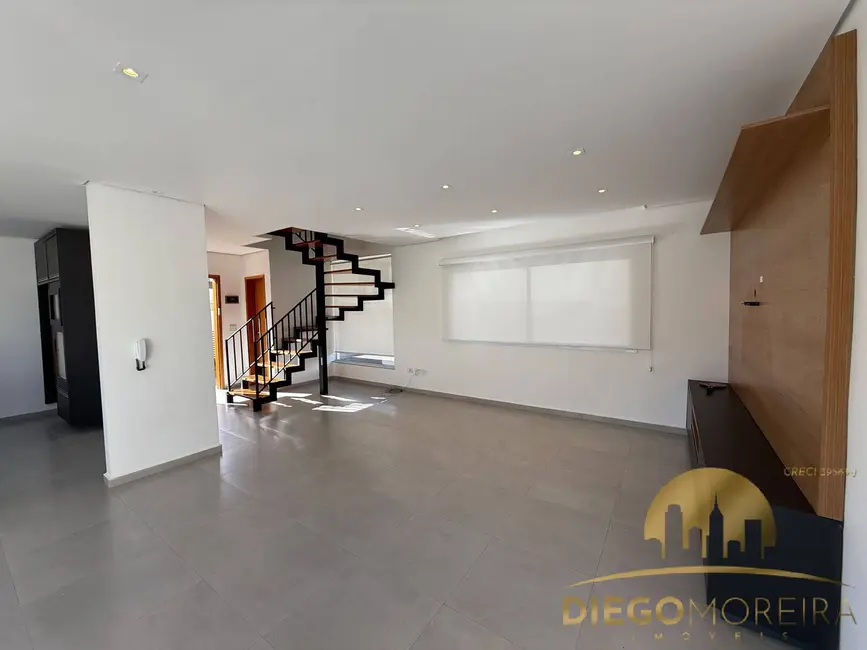 Foto 9 de Casa de Condomínio com 3 quartos à venda, 127m2 em Vila Petrópolis, Atibaia - SP