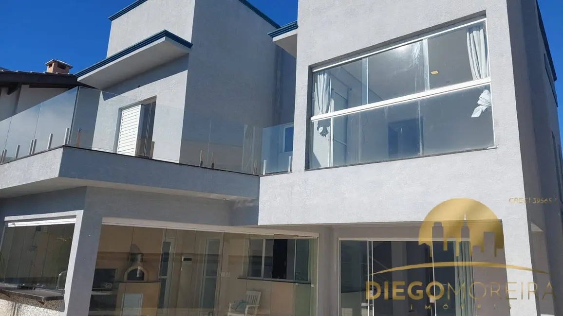 Foto 1 de Casa de Condomínio com 3 quartos à venda, 200m2 em Vila Dom Pedro, Atibaia - SP