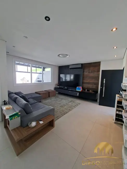 Foto 4 de Casa de Condomínio com 3 quartos à venda, 360m2 em Nova Gardênia, Atibaia - SP