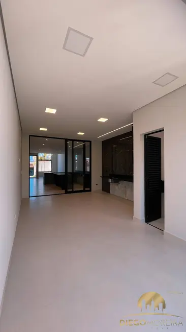 Casa com 3 quartos à venda, 220m2 em Jardim do Lago, Atibaia - SP - imagem 8 Foto 8 de Casa com 3 quartos à venda, 220m2 em Jardim do Lago, Atibaia - SP