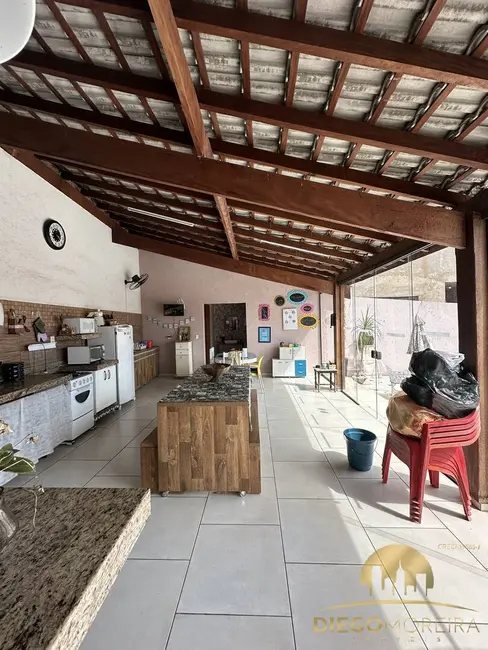 Foto 3 de Casa com 3 quartos à venda, 200m2 em Jardim dos Pinheiros, Atibaia - SP
