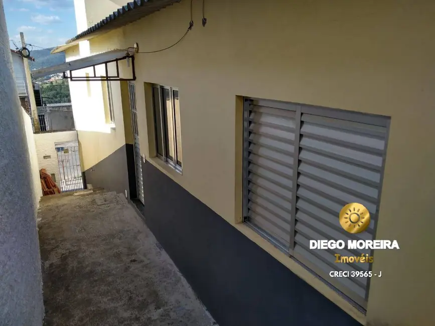 Foto 3 de Casa com 2 quartos à venda, 150m2 em Mairipora - SP