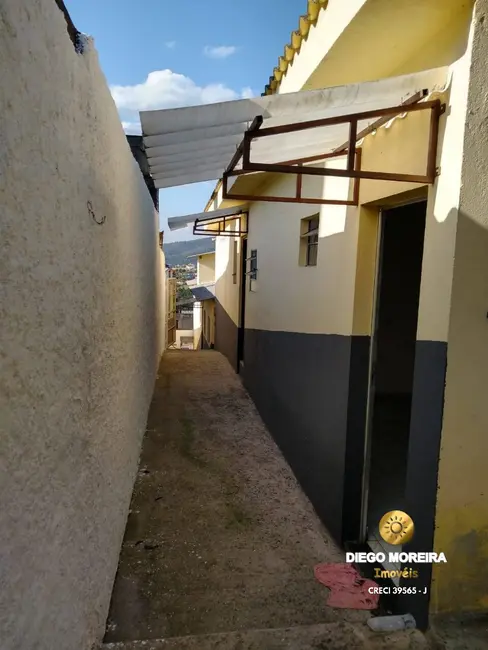 Foto 2 de Casa com 2 quartos à venda, 150m2 em Mairipora - SP