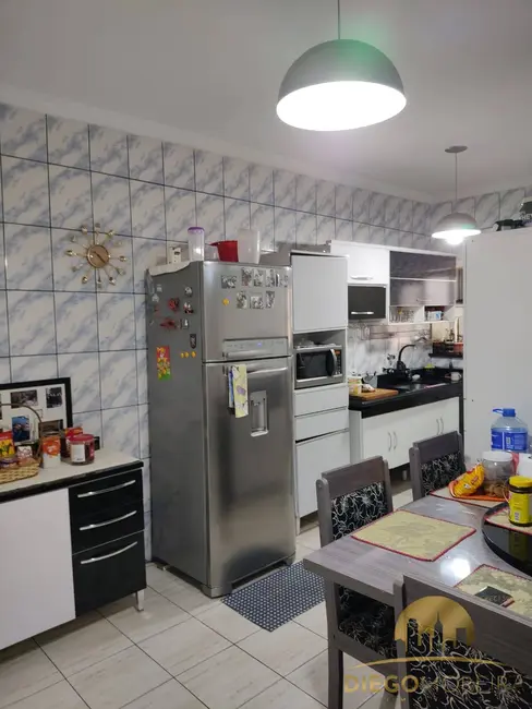 Foto 3 de Casa com 5 quartos à venda, 175m2 em Vera Tereza, Caieiras - SP