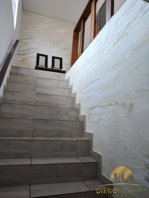 Foto 9 de Casa com 5 quartos à venda, 175m2 em Vera Tereza, Caieiras - SP