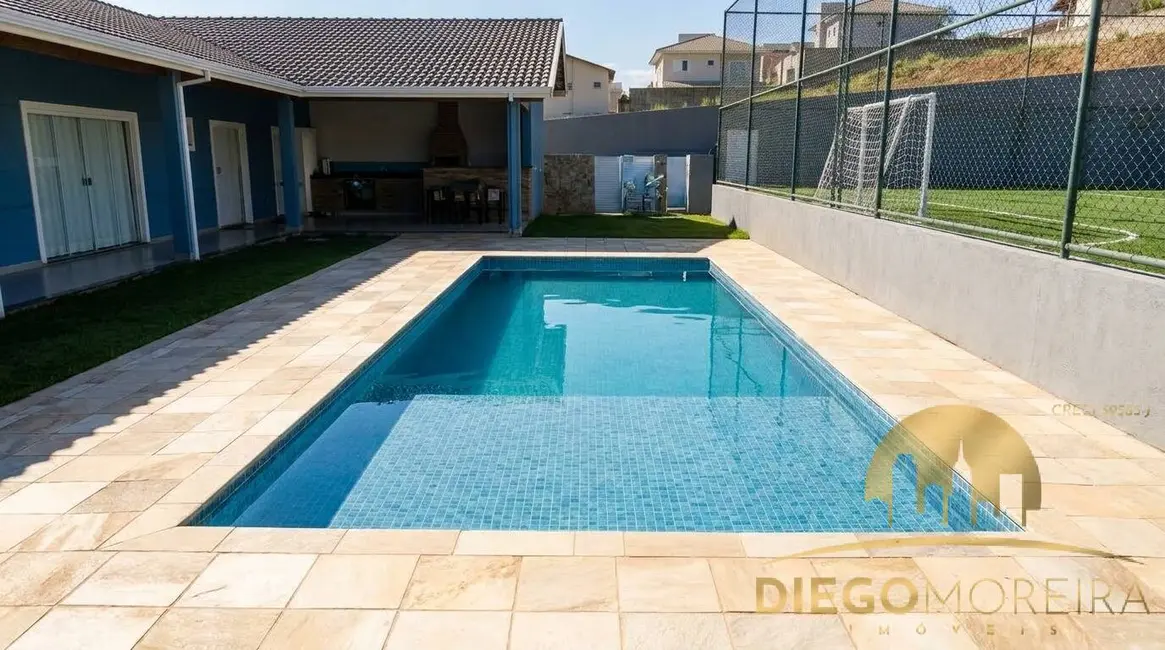 Casa com 2 quartos à venda, 600m2 em Portão, Atibaia - SP - imagem 3 Foto 3 de Casa com 2 quartos à venda, 600m2 em Portão, Atibaia - SP