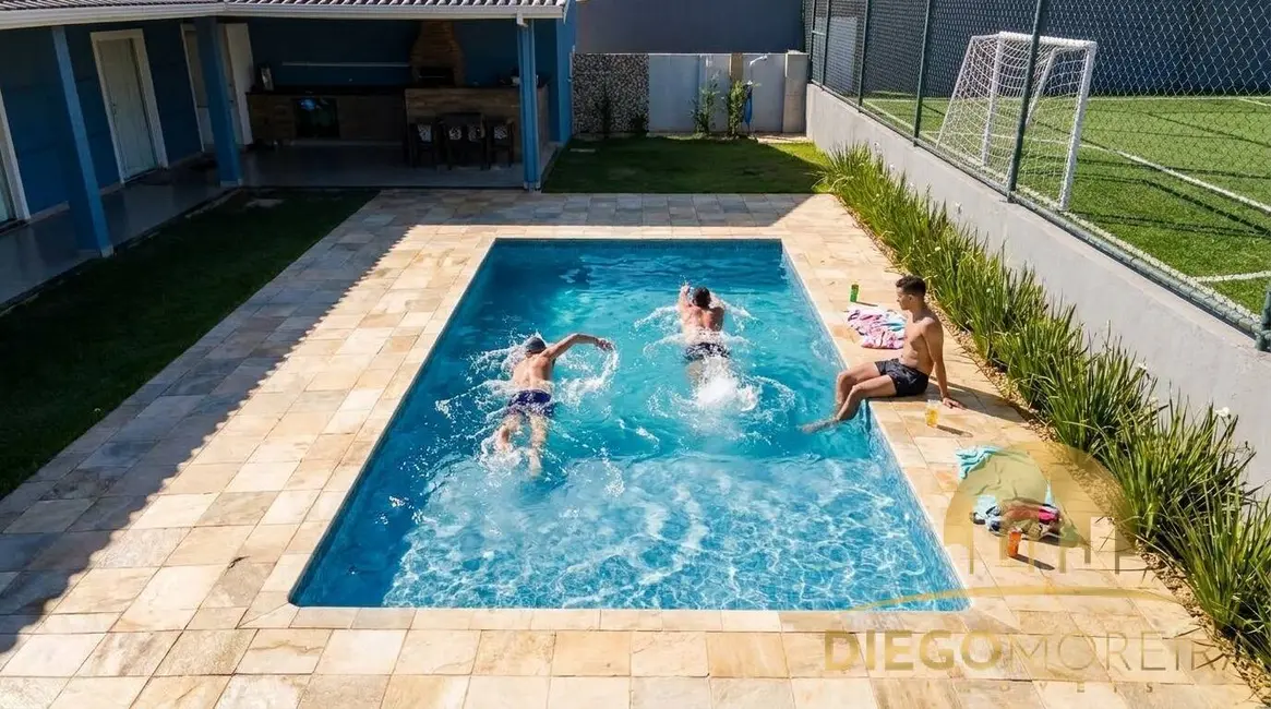 Casa com 2 quartos à venda, 600m2 em Portão, Atibaia - SP - imagem 4 Foto 4 de Casa com 2 quartos à venda, 600m2 em Portão, Atibaia - SP