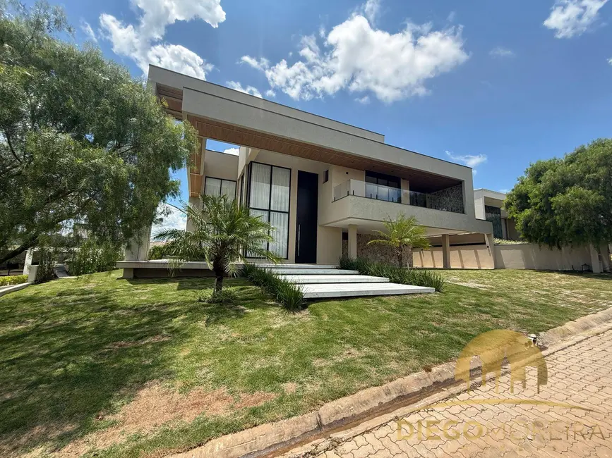 Casa de Condomínio com 5 quartos à venda, 600m2 em Piracaia - SP - imagem 2 Foto 2 de Casa de Condomínio com 5 quartos à venda, 600m2 em Piracaia - SP