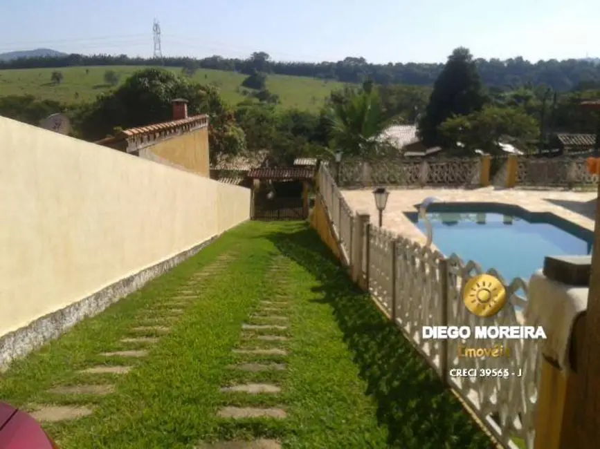 Chácara com 3 quartos à venda, 1000m2 em Piracaia - SP - imagem 7 Foto 7 de Chácara com 3 quartos à venda, 1000m2 em Piracaia - SP