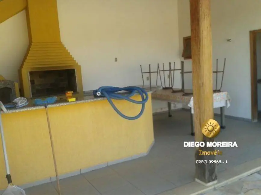 Chácara com 3 quartos à venda, 1000m2 em Piracaia - SP - imagem 6 Foto 6 de Chácara com 3 quartos à venda, 1000m2 em Piracaia - SP