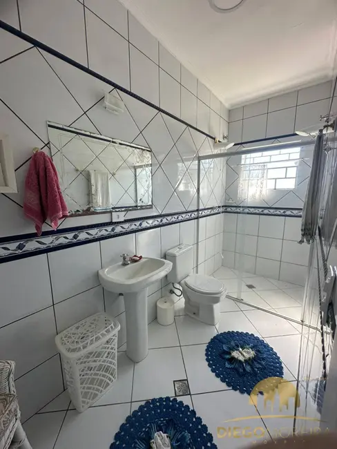Foto 8 de Chácara com 3 quartos à venda, 211m2 em Mairipora - SP
