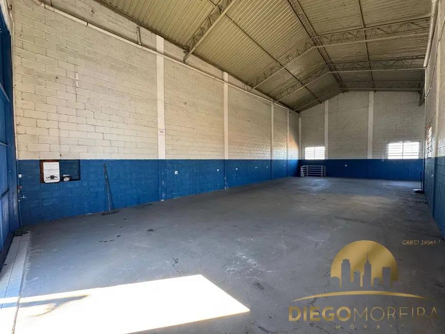 Foto 2 de Armazém / Galpão à venda, 280m2 em Mairipora - SP