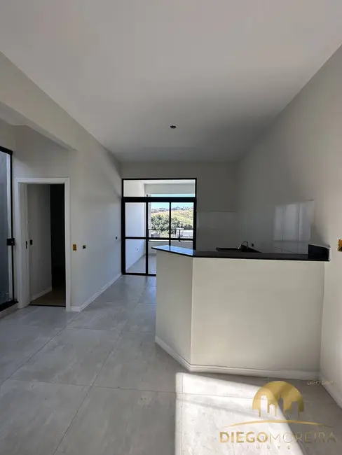Foto 4 de Casa com 3 quartos à venda, 110m2 em Atibaia - SP