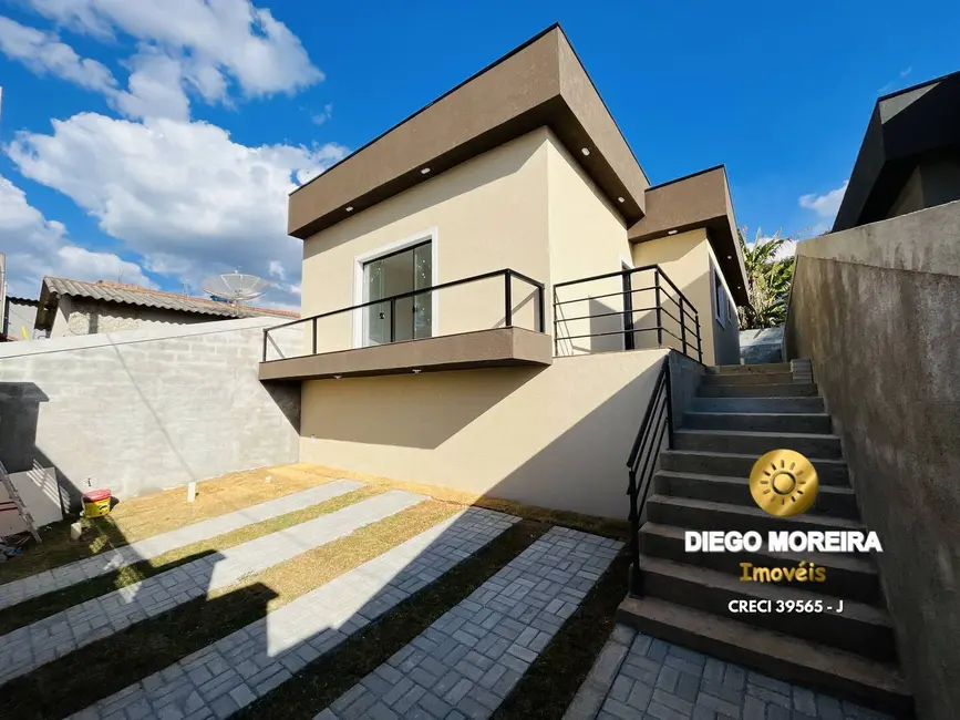 Casa com 3 quartos à venda, 250m2 em Mairipora - SP - imagem 1 Foto 1 de Casa com 3 quartos à venda, 250m2 em Mairipora - SP