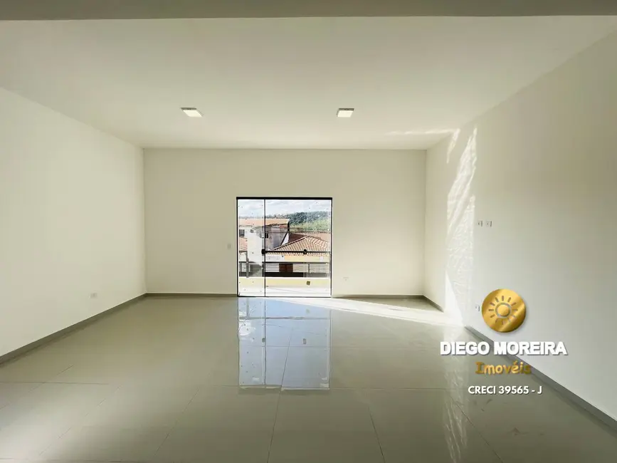 Casa com 3 quartos à venda, 250m2 em Mairipora - SP - imagem 3 Foto 3 de Casa com 3 quartos à venda, 250m2 em Mairipora - SP