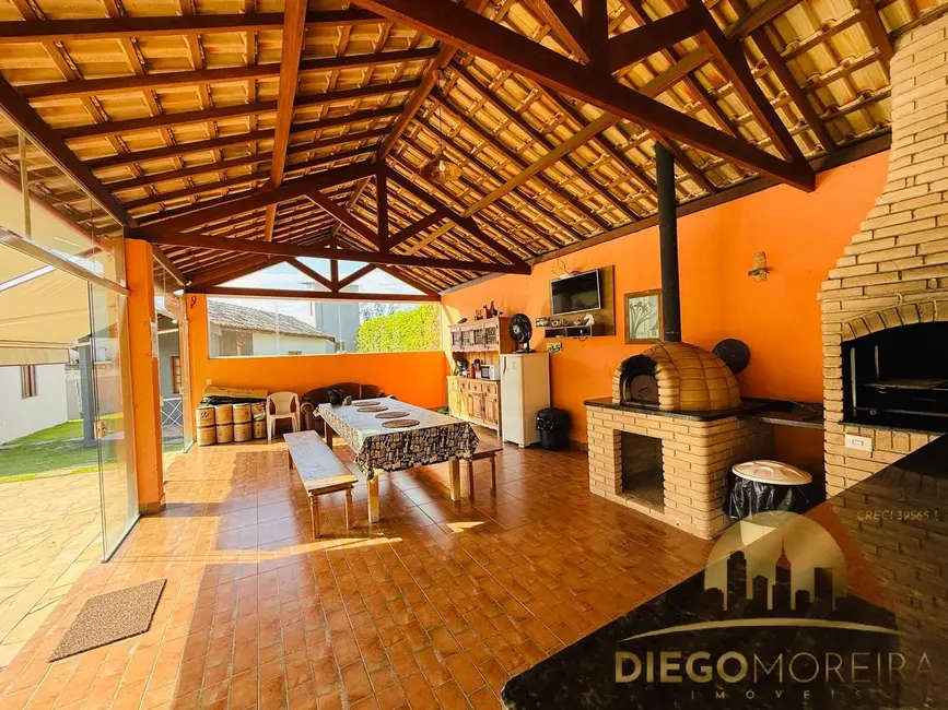 Foto 3 de Chácara com 4 quartos à venda, 253m2 em Nova Gardênia, Atibaia - SP