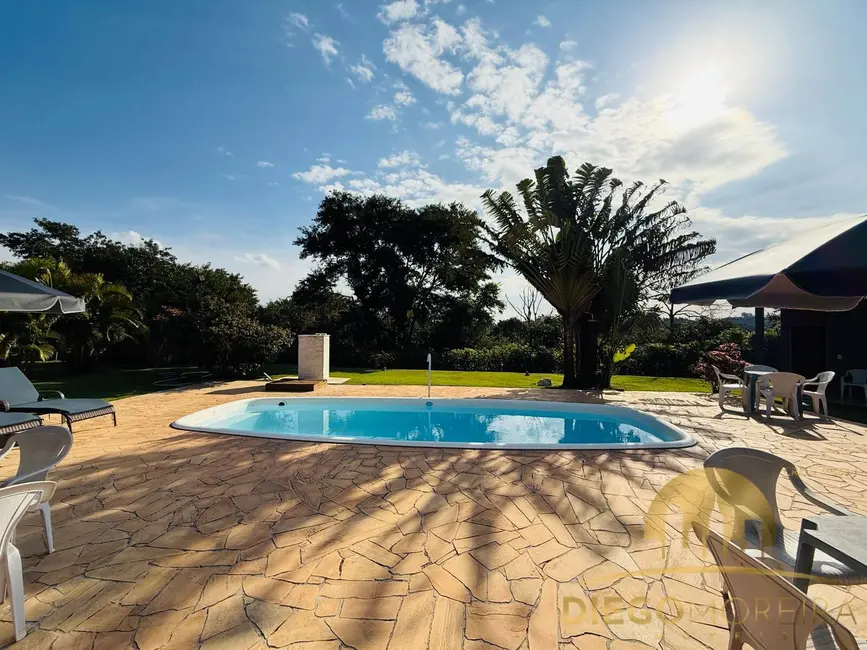 Foto 2 de Chácara com 4 quartos à venda, 253m2 em Nova Gardênia, Atibaia - SP