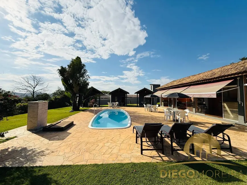 Foto 1 de Chácara com 4 quartos à venda, 253m2 em Nova Gardênia, Atibaia - SP