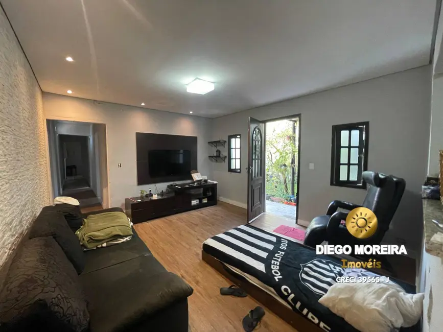 Foto 3 de Casa com 3 quartos à venda, 300m2 em Mairipora - SP