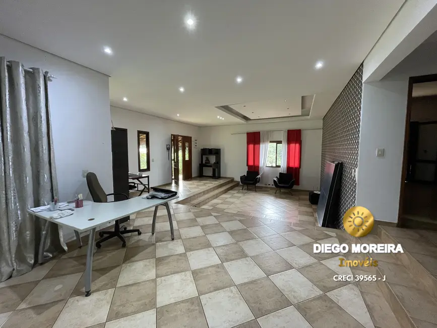 Foto 3 de Chácara com 3 quartos à venda, 251m2 em Mairipora - SP