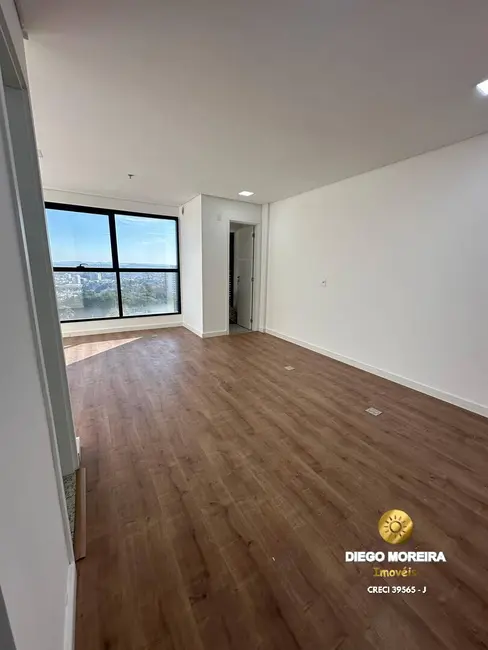 Foto 5 de Sala Comercial para alugar, 31m2 em Vila Santista, Atibaia - SP