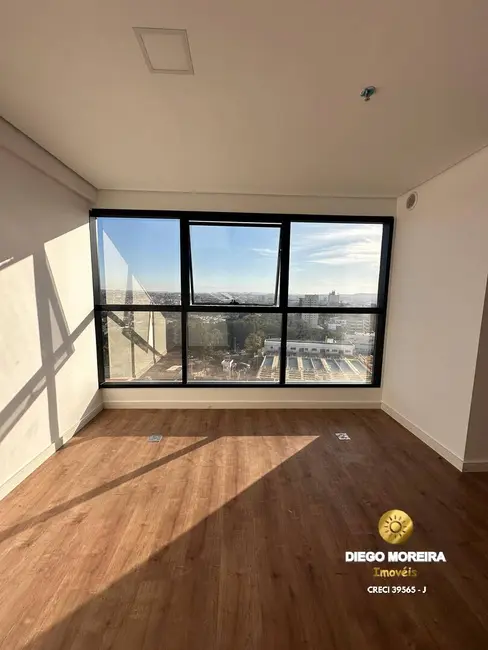 Foto 4 de Sala Comercial para alugar, 31m2 em Vila Santista, Atibaia - SP