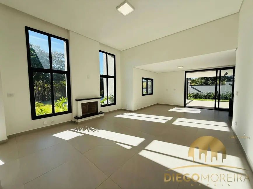 Foto 7 de Casa de Condomínio com 3 quartos à venda, 228m2 em Vila Dom Pedro, Atibaia - SP