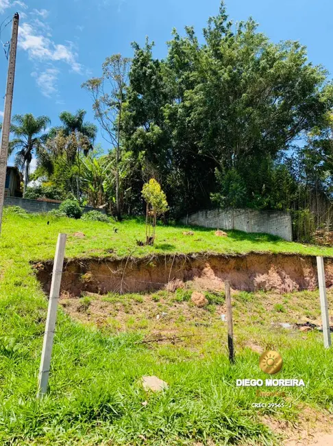 Foto 1 de Terreno / Lote à venda, 300m2 em Mairipora - SP
