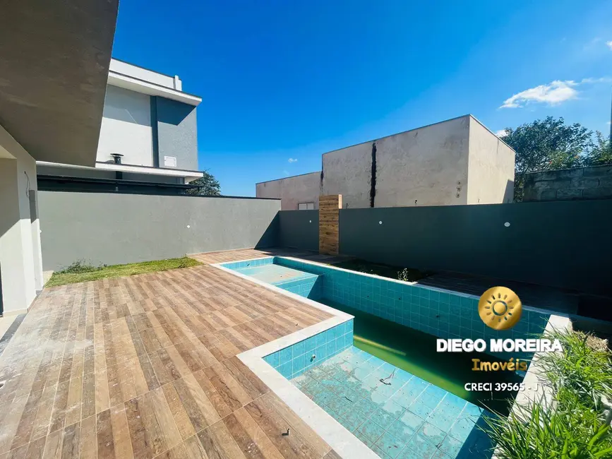 Casa de Condomínio com 3 quartos à venda e para alugar, 300m2 em Atibaia - SP - imagem 4 Foto 4 de Casa de Condomínio com 3 quartos à venda e para alugar, 300m2 em Atibaia - SP