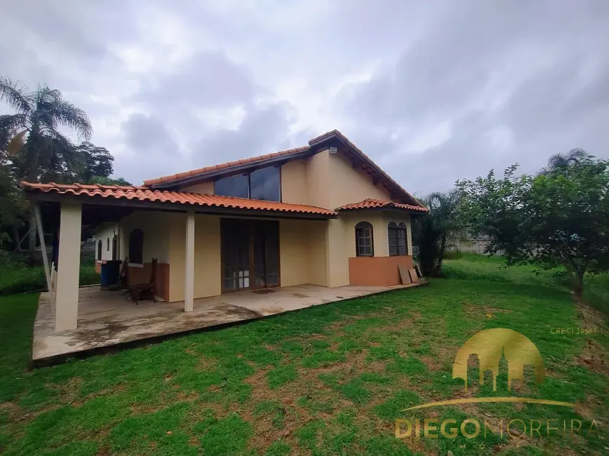 Foto 1 de Chácara com 3 quartos à venda, 200m2 em Mairipora - SP
