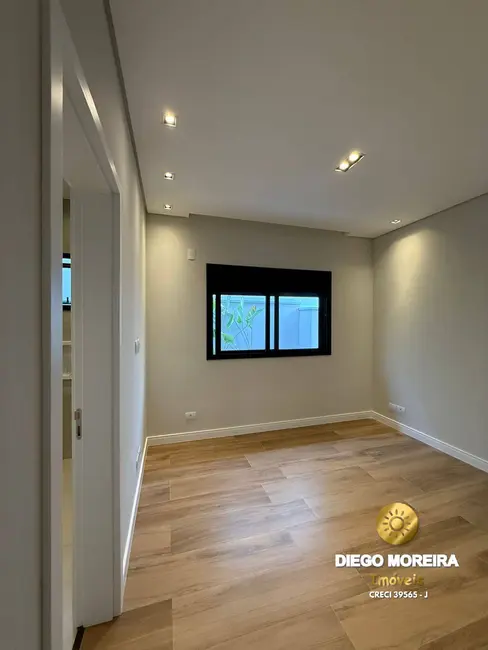 Foto 5 de Casa de Condomínio com 3 quartos à venda, 475m2 em Laranja Azeda, Atibaia - SP
