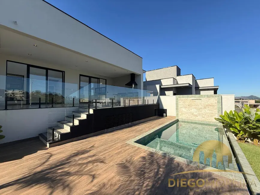 Foto 1 de Casa de Condomínio com 3 quartos à venda, 234m2 em Laranja Azeda, Atibaia - SP