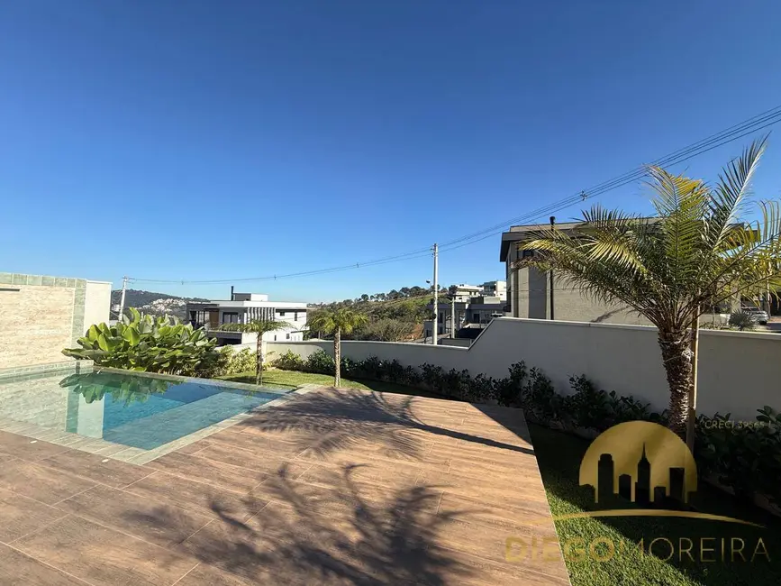Foto 2 de Casa de Condomínio com 3 quartos à venda, 234m2 em Laranja Azeda, Atibaia - SP