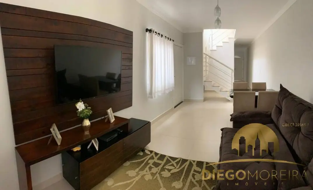 Foto 4 de Casa com 3 quartos à venda, 157m2 em Jardim do Lago, Atibaia - SP