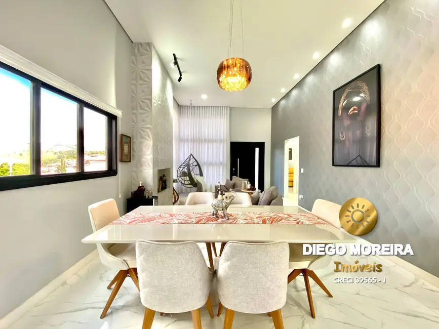 Foto 6 de Casa de Condomínio com 4 quartos à venda, 270m2 em Piracaia - SP