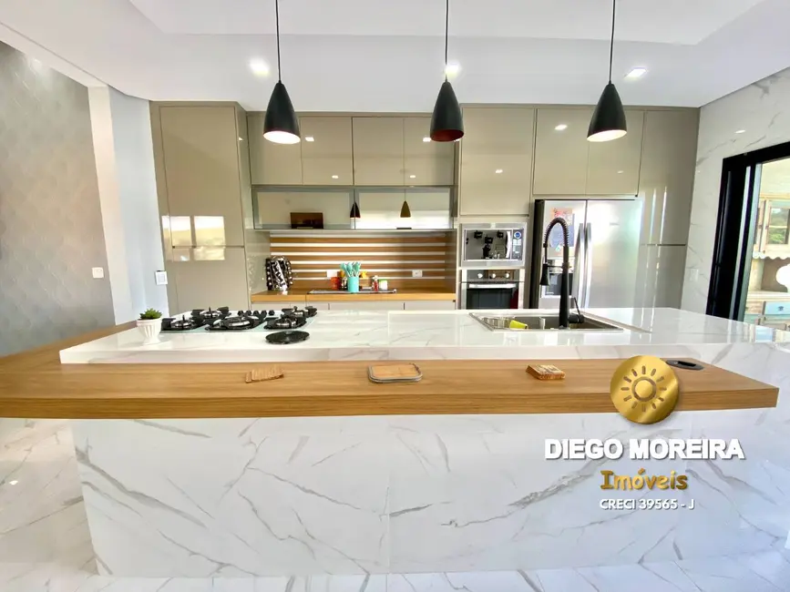 Foto 7 de Casa de Condomínio com 4 quartos à venda, 270m2 em Piracaia - SP