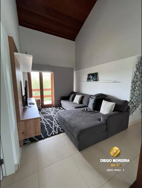 Chácara com 6 quartos à venda, 250m2 em Piracaia - SP - imagem 8 Foto 8 de Chácara com 6 quartos à venda, 250m2 em Piracaia - SP