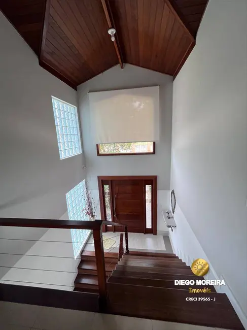 Chácara com 6 quartos à venda, 250m2 em Piracaia - SP - imagem 7 Foto 7 de Chácara com 6 quartos à venda, 250m2 em Piracaia - SP