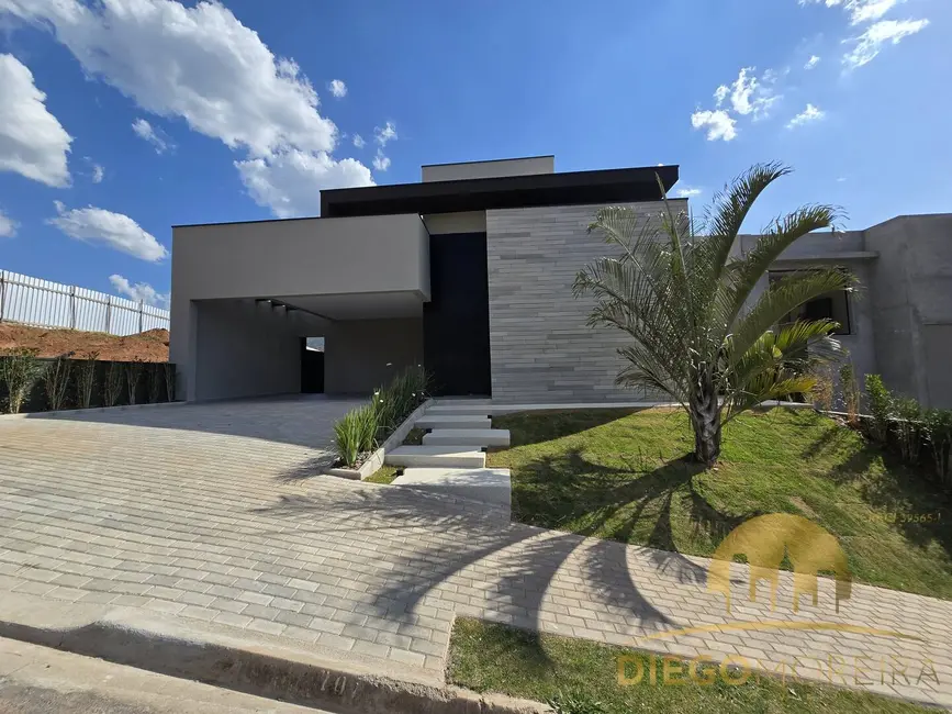 Casa de Condomínio com 3 quartos à venda, 180m2 em Laranja Azeda, Atibaia - SP - imagem 1 Foto 1 de Casa de Condomínio com 3 quartos à venda, 180m2 em Laranja Azeda, Atibaia - SP